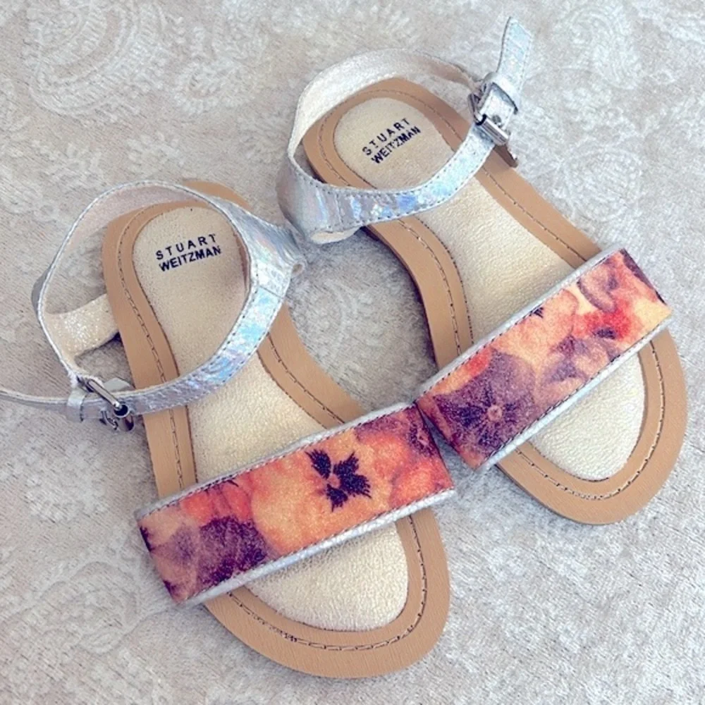 Brand New Stuart Weitzman Floral Metallic Iridescent Ankle Strap Sandals Heart